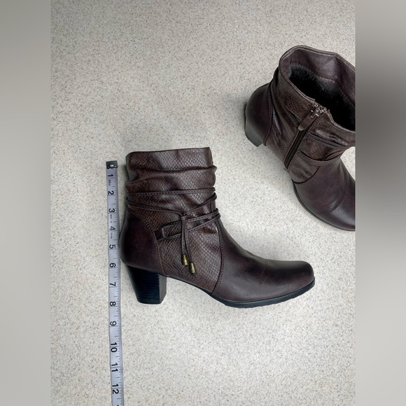 Patrizia Winona Brown Heeled Ankle Leather Boots Tassel Size 38 (7.5) - Picture 11 of 12